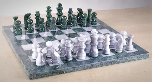 The 16" Marble Green and White Chess Set