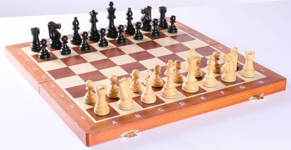 18.5" Folding Tournament Chess Set - 3.5" Black & Boxwood