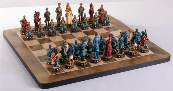 Civil War Chess Set and Matching Gloss Board