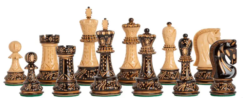 The Burnt Zagreb '59 Series Chess Pieces - 3.875" King
