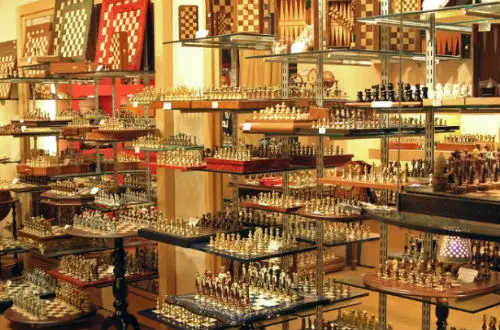 Chess Stores