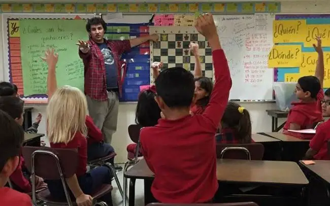 Victor Lopez Teaching Chess Class at Learners Chess Academy