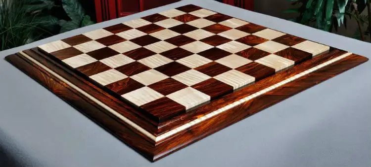 Signature Contemporary II Chess Board – Cocobolo / Curly Maple