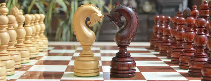 The Luxury Handcrafted Tower Series Chess Pieces in Bud Rose / Box Wood - 5" King